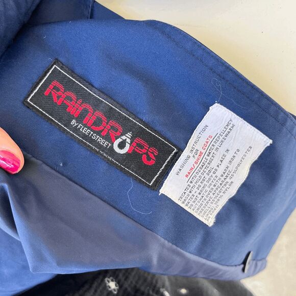 VTG Raindrops by Fleet Street Navy Trench Coat Cream Piping 70s 80s Retro - Picture 3 of 13